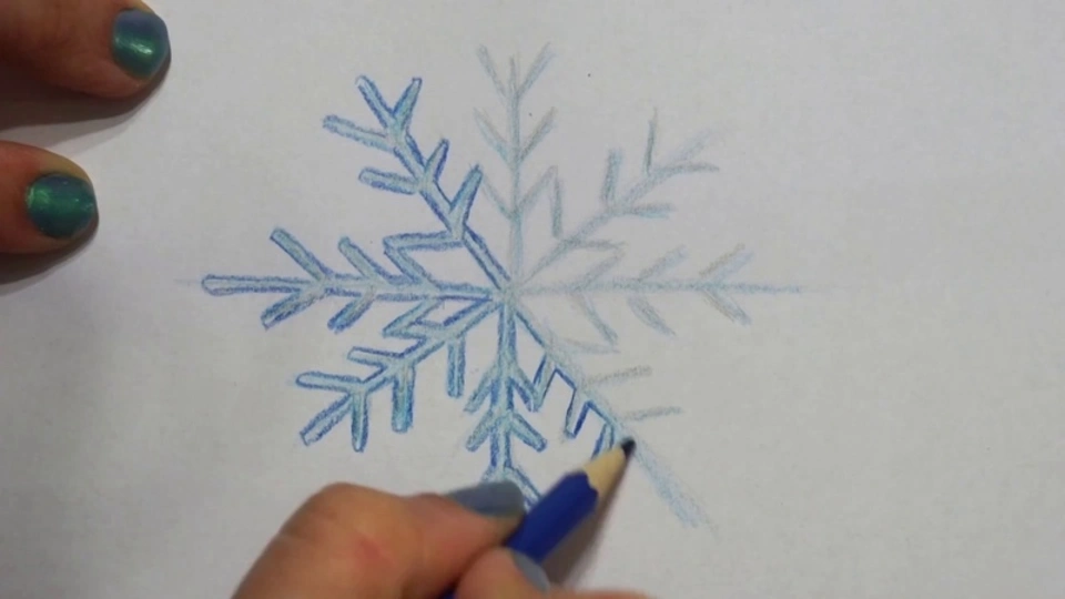 Рисуем снежинки
