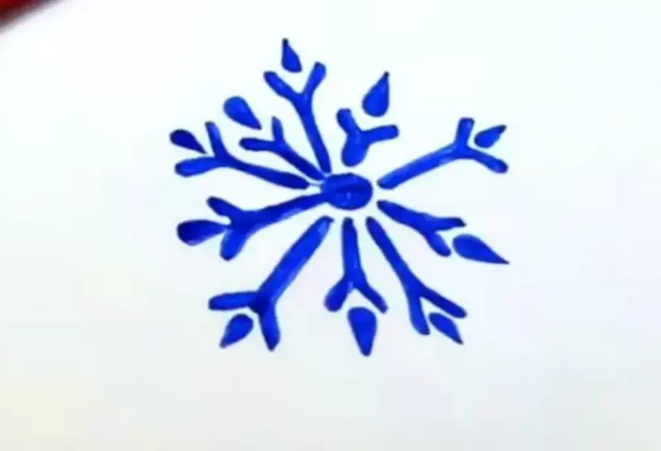 Рисуем снежинки