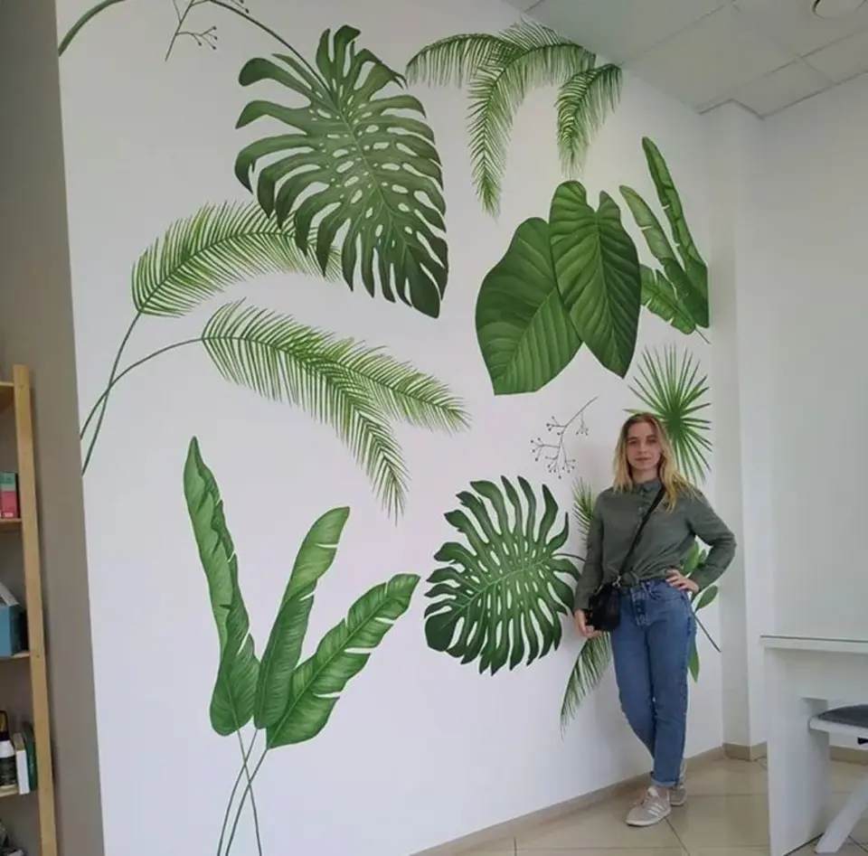 Роспись стен растения
