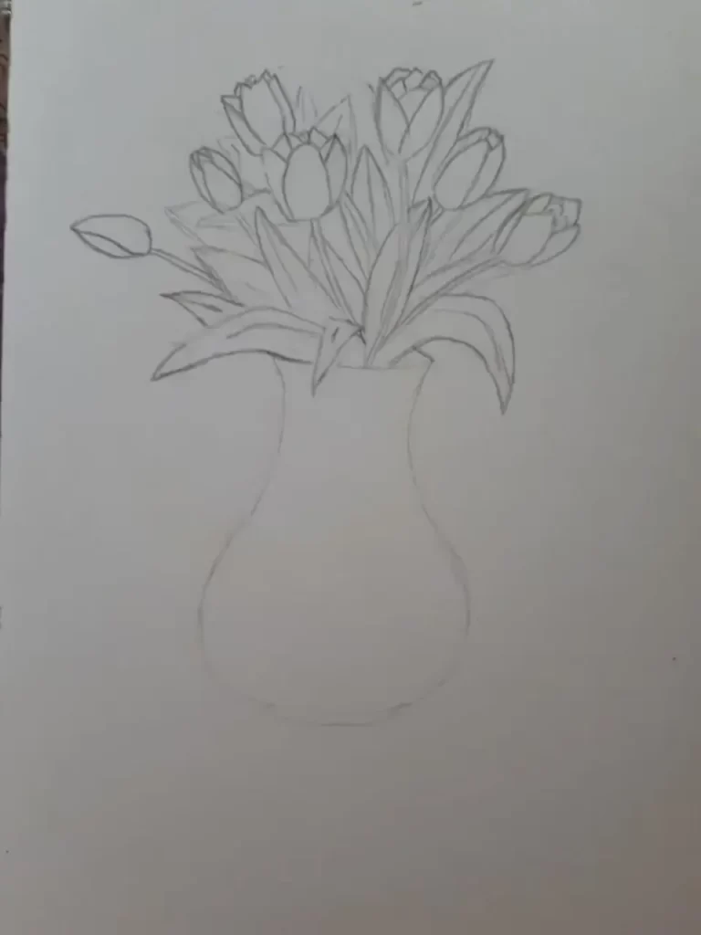Цветы в вазе карандашом